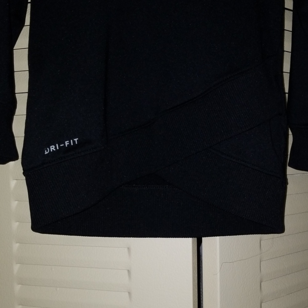 Sweater - Picture 3 of 3
